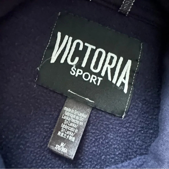 Victoria’s Secret Pullover Logo Sweater Medium - Picture 3 of 4